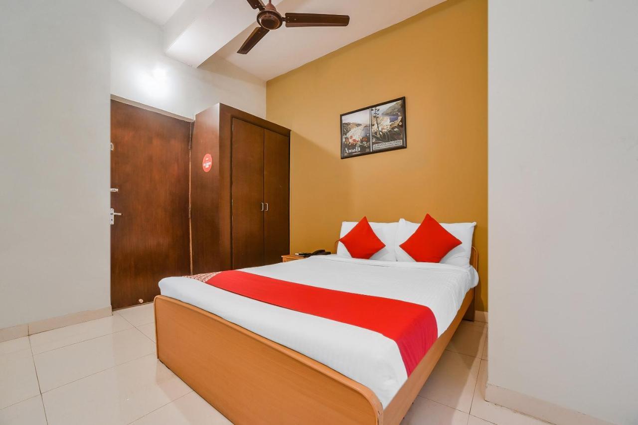 Collection O 76996 Casa Paradiso Panaji Luaran gambar